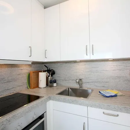 Kleiner Meerblick Im Haus Windhuk - 49 * Westerland